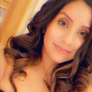 Meet your Posher, Evelyn